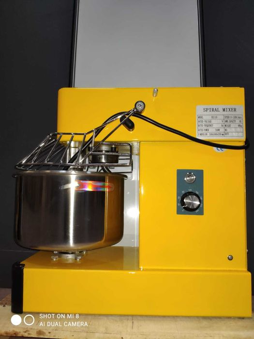 Amassadeira em Espiral 20L 2 velocidades NOVAA