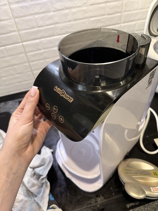 Машина , для приготування дитячої суміши .