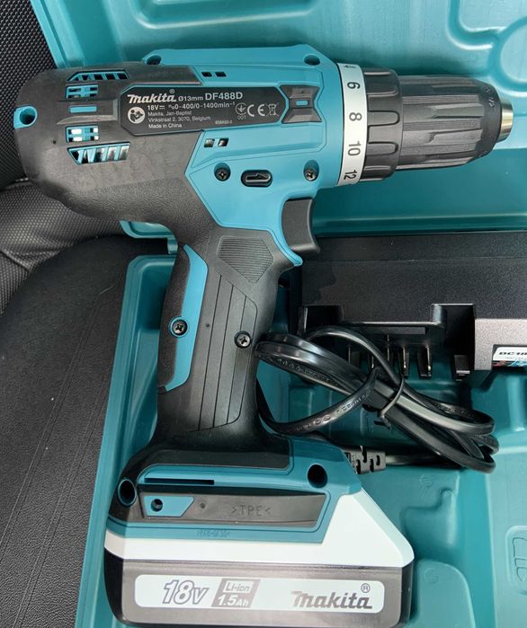 Шурупокрут Makita DF488D002 Новий