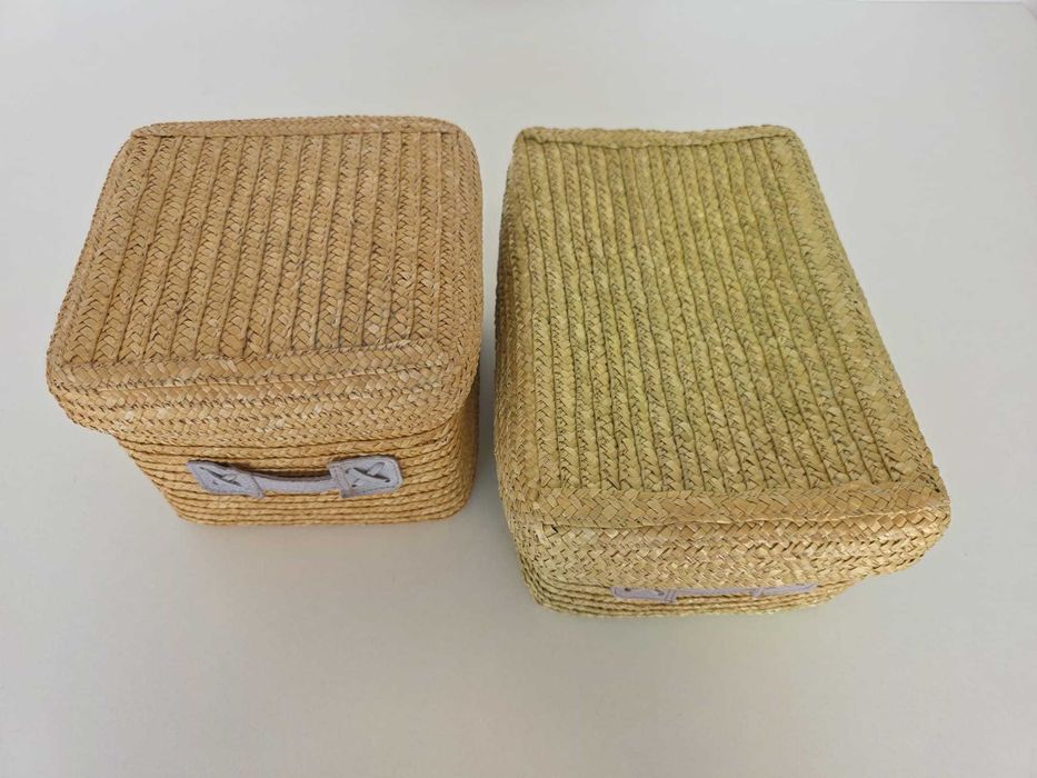 Conjunto de 2 Cestos em Palha com Forro às Risquinhas