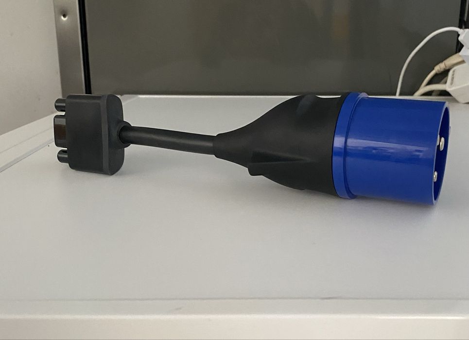 Adaptador de carregador para ficha 16A