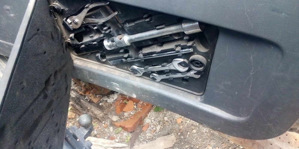 Розборка шрот.  мітсубісі  паджеро 2 шкіряний кожаний  салон pajero 2