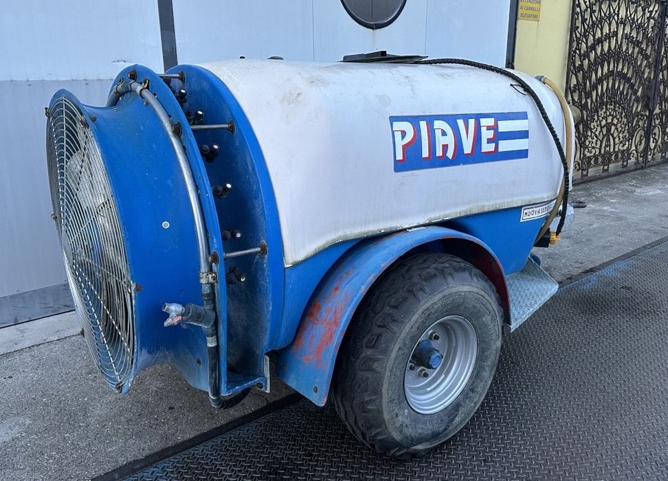 Оприскувач садовий 1000/1500/2000 тони