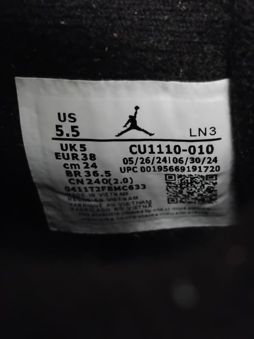 Nike Air Jordan 4 Black Cat 38