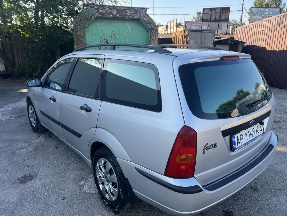 Ford focus универсал 1.6