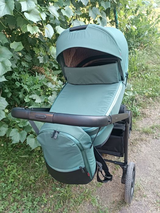 Продам  коляску)
