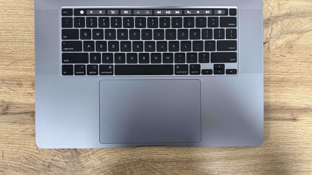 MacBook Pro 16 2019 A2141 – i9, 16GB RAM, 1TB SSD