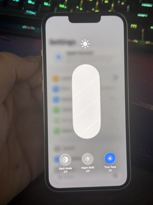 Iphone 13/128 white neverlock