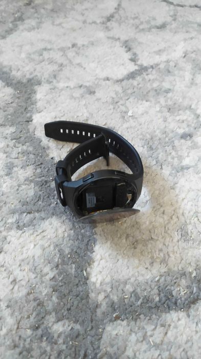 zegarek smartwatch Huawei HTC-B19 uszkodzony