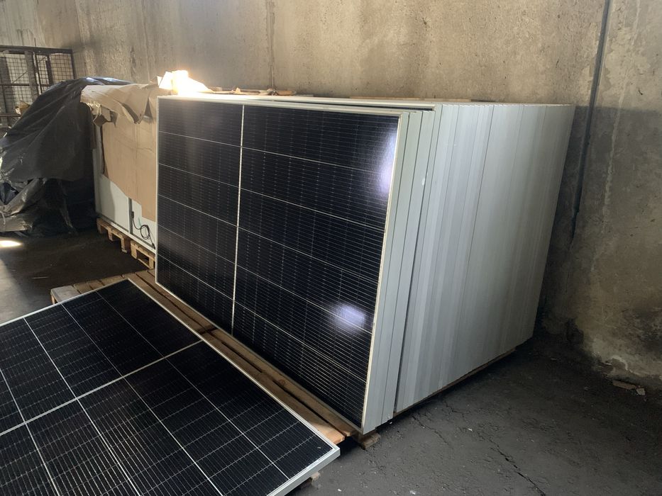 Сонячна панель Risen RSM120-8-590M