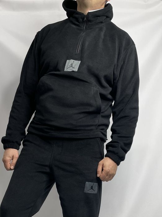 Мужской спортивный костюм на осень зиму из ткани полар флис