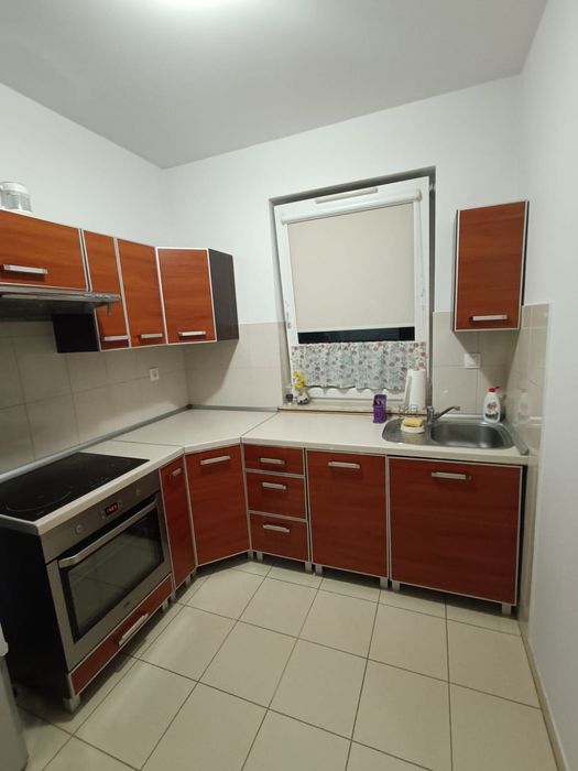 Mieszkanie 35 m² – klimatyzacja, balkon, 1800 zł