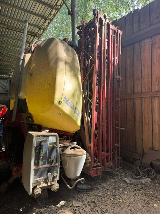 Опрыскиватель навесной Hardi Mega 2200