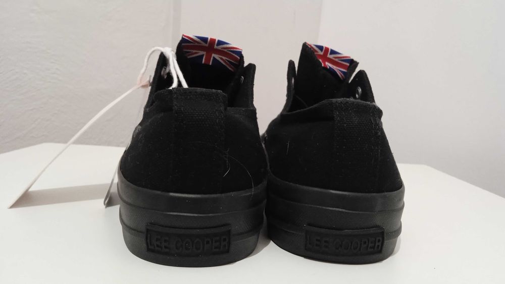 Czarne trampki Lee Cooper unisex r.41 Black sneakers