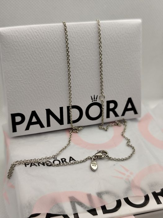 Colar/fio da Pandora