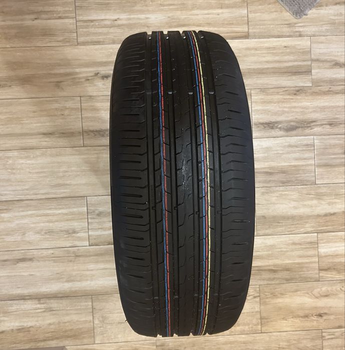 Komplet  opon letnich  18 Continental