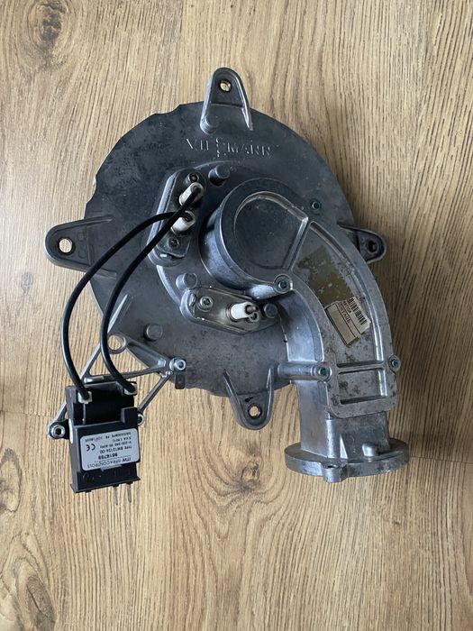 Viessmann Vitodens Klapa palnika z uszczelkami i elektrodami