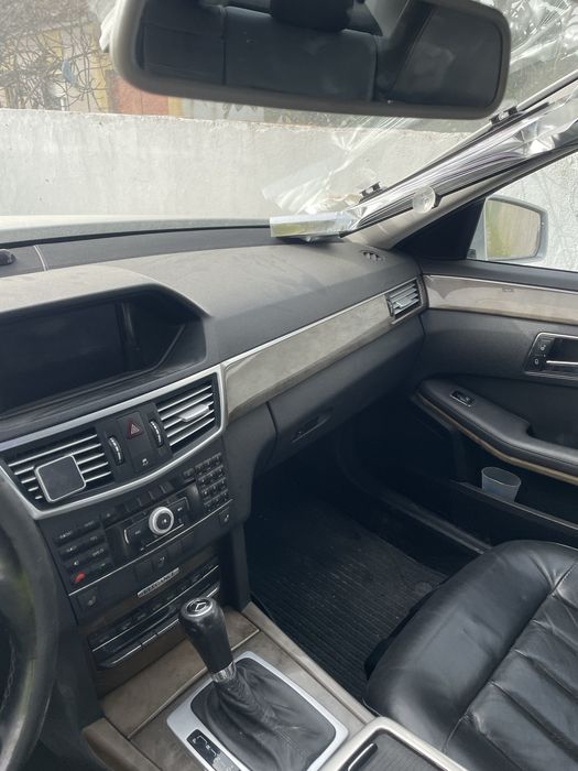 Mercedes-Benz E250 w212