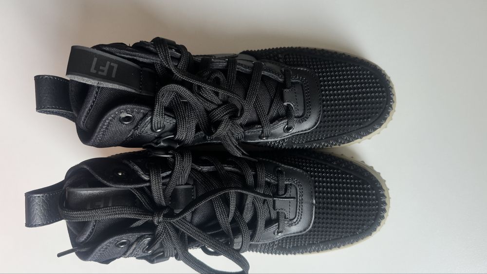 Nike Duckboot Air Lunar Force 1 rozmiar 39, wkładka 24.5cm.