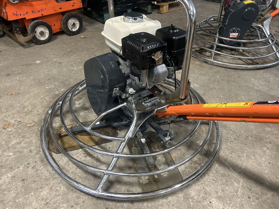 Zacieraczka do betonu BELLE PRO 900 rok 2018 cm 90