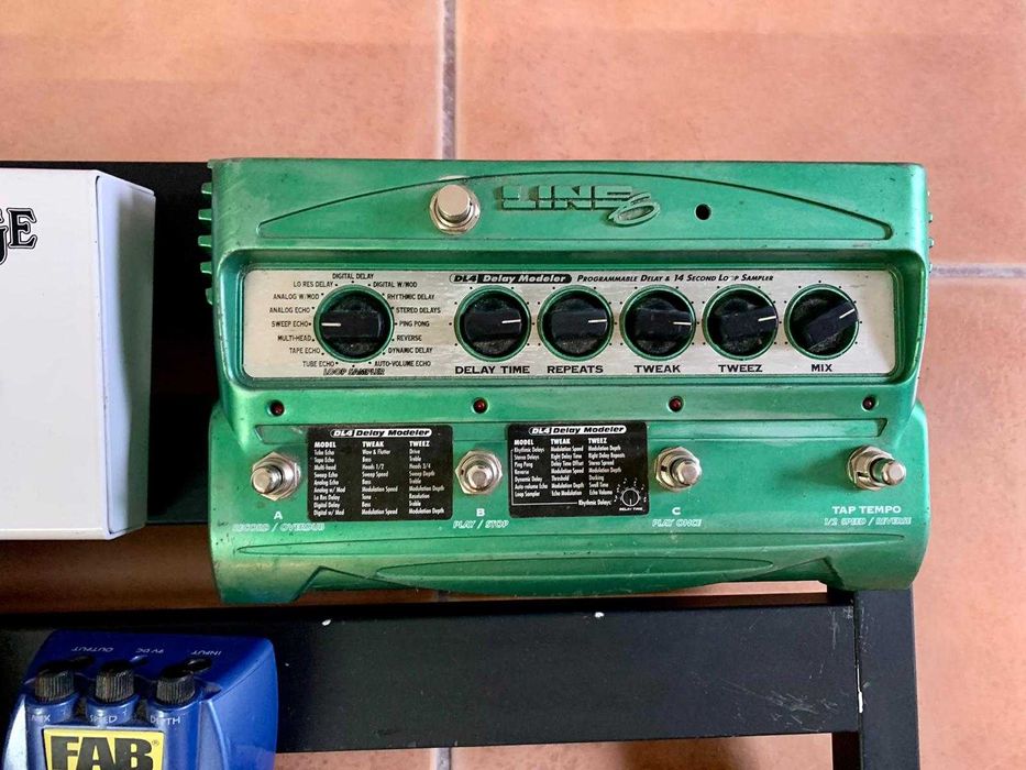 Pedais Guitarra (Boss, Electro Harmonix, Fulltone, Line6, Ernie Ball)