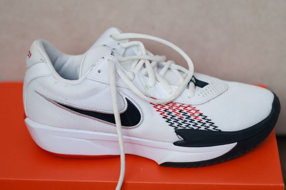 Buty do koszykówki Nike G.T. CUT Academy 41