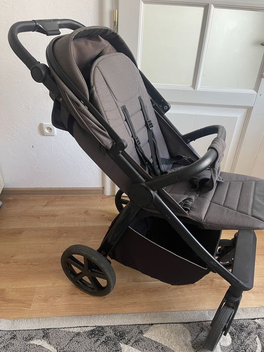Прогулянковий візок Carrello Bravo SL