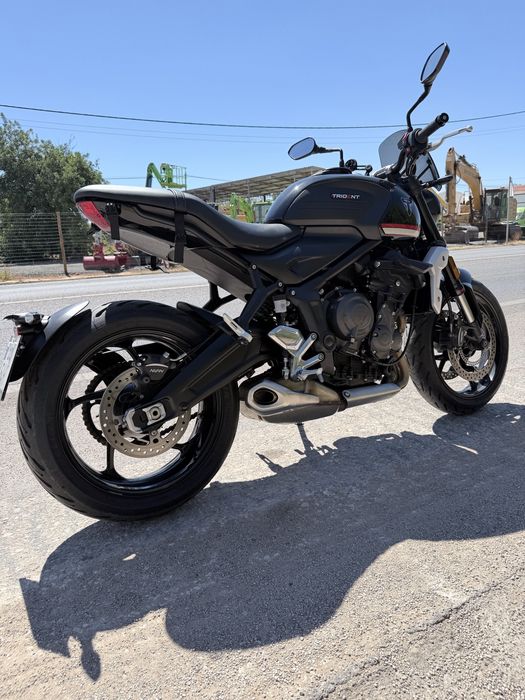 Triumph Trident 660