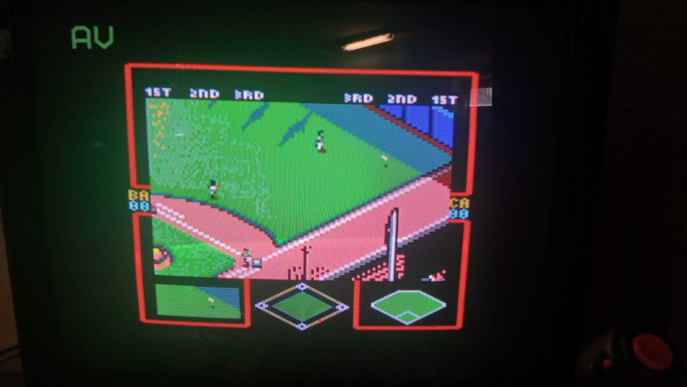 gra na Amstrada cpc 464 "RBI Baseball"
