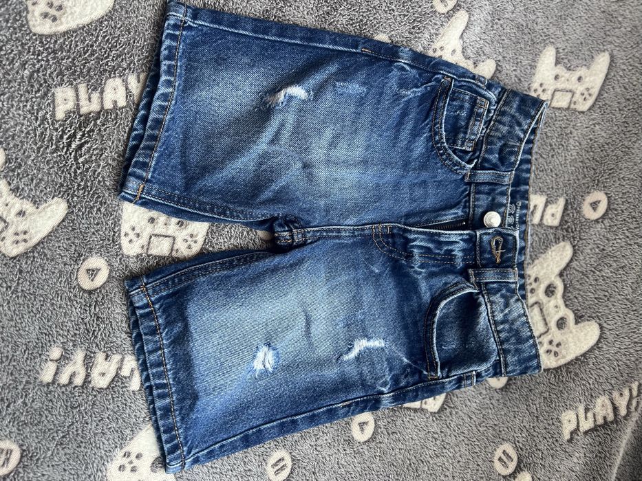 Джинсові шорти для хлопчика