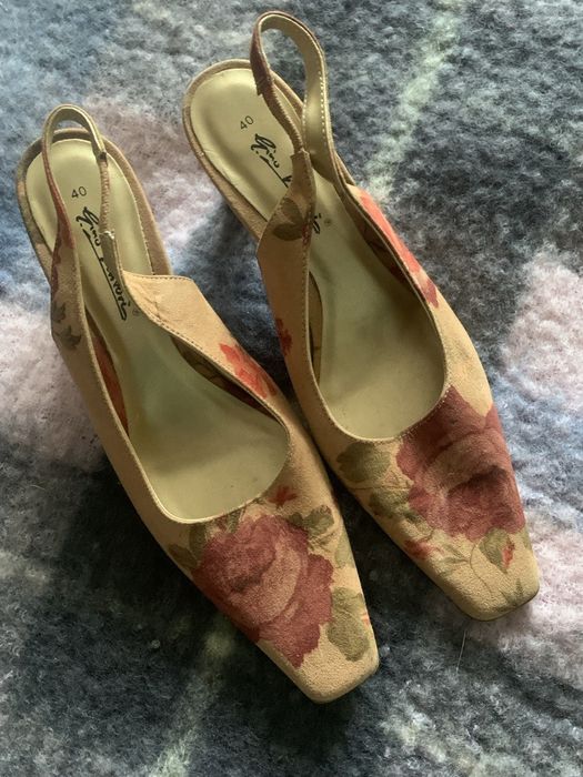 Стильные туфли из ткани с красивенным принтом 38-40