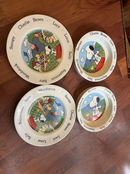 Pratos Snoopy  novos
