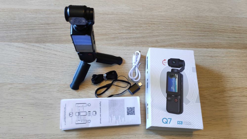 Câmera Digital Q7 CCD