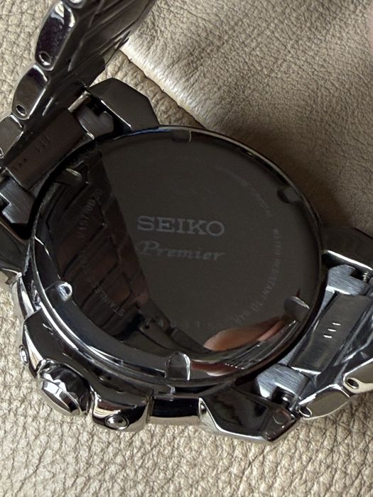Relógio Seiko Premier Solar