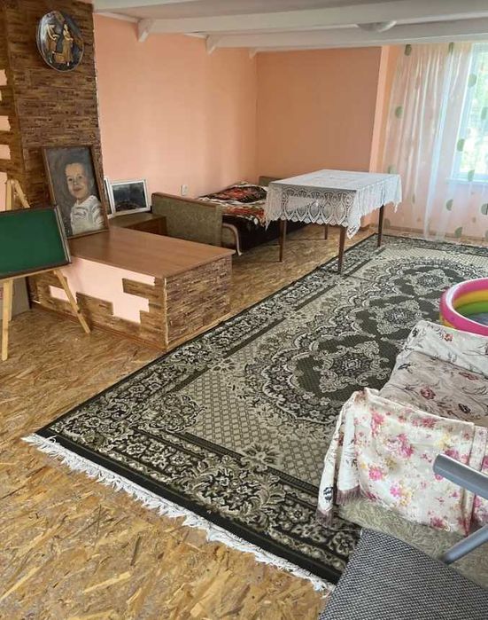 Продається 2-поверховий будинок з ділянкою!