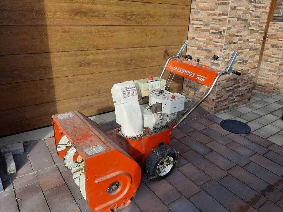 Odśnieżarka spalinowa