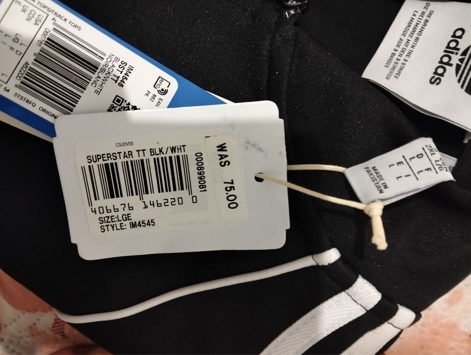 Casaco Adidas SST Preto - NOVO com Etiqueta