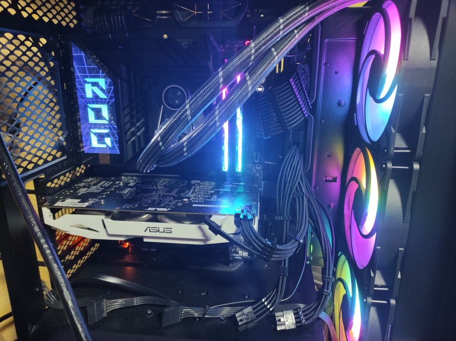 Asus ROG Maximus Z790 Dark Hero (s1700, Intel Z790, PCI-Ex16)