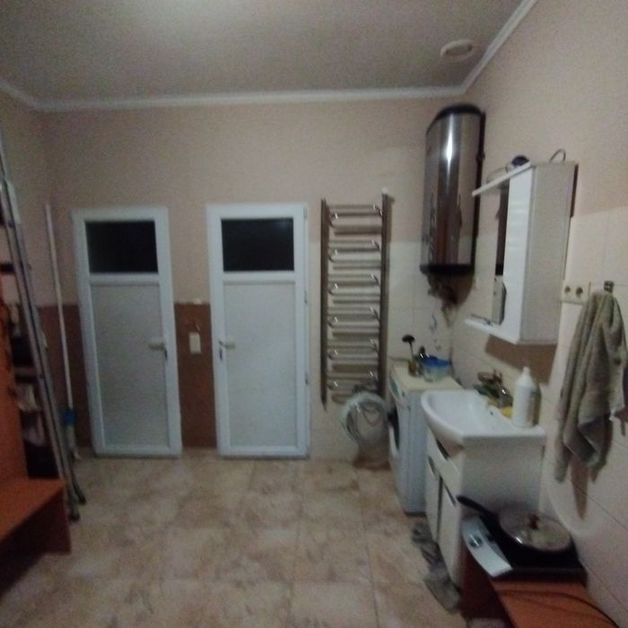 Продаж приміщення на Левандівці
