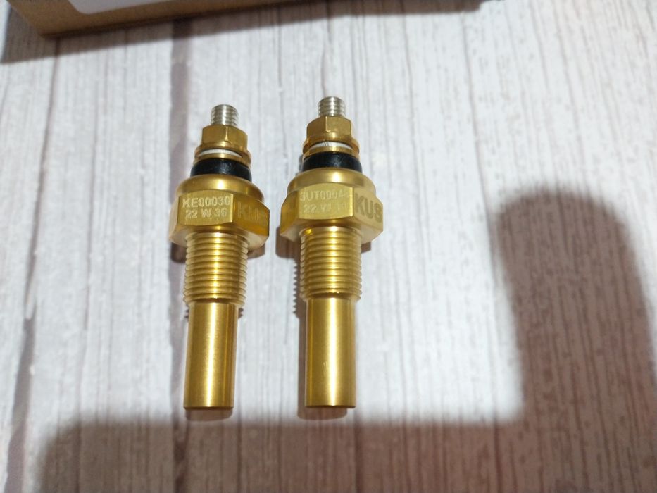 датчик температури масла для яхт  ELING