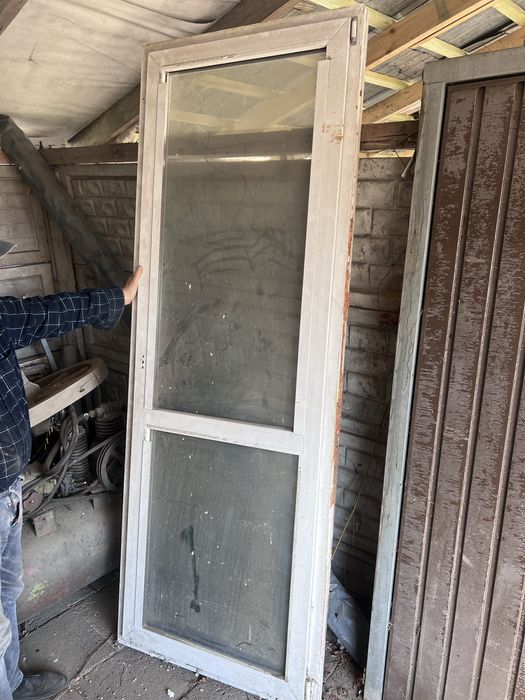 Okno balkonowe       .