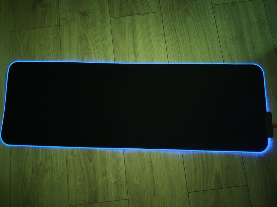 Podkładka na biurko RGB 90x30