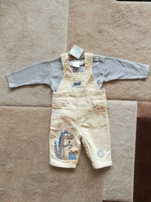 Komplet spodnie + bluzka NOWE