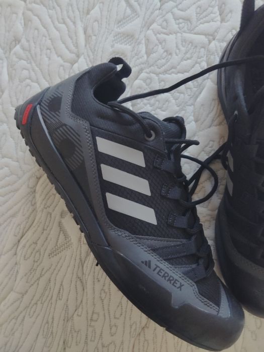 Sapatilha Adidas Terrex