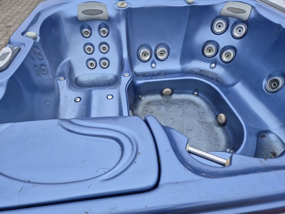 Jacuzzi całoroczne Sundance Spas  210x225