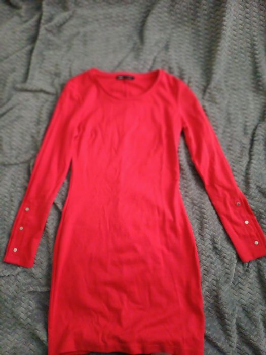 Czerwona sukienka
