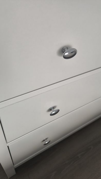 Cómoda Hemnes IKEA