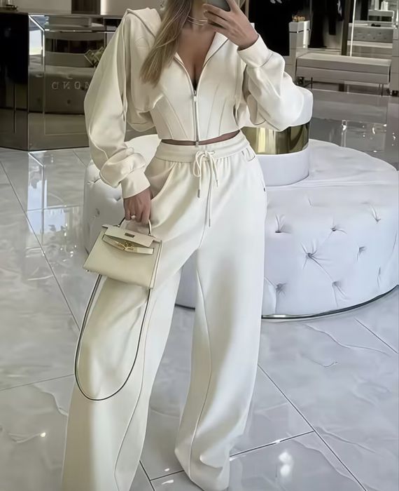 Спортивний костюм