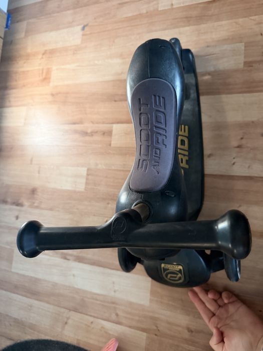 Hulajnoga scoot and ride czarna stan bdb 2w1
