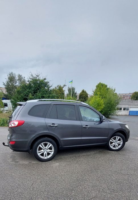 Hyundai Santa FE 2010 VIN KMHSH81XDBU689630 фото оголошення 4 з 21